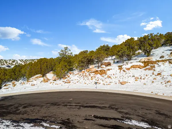 3226 W Moon Crest Dr #13, Cedar City, UT 84720