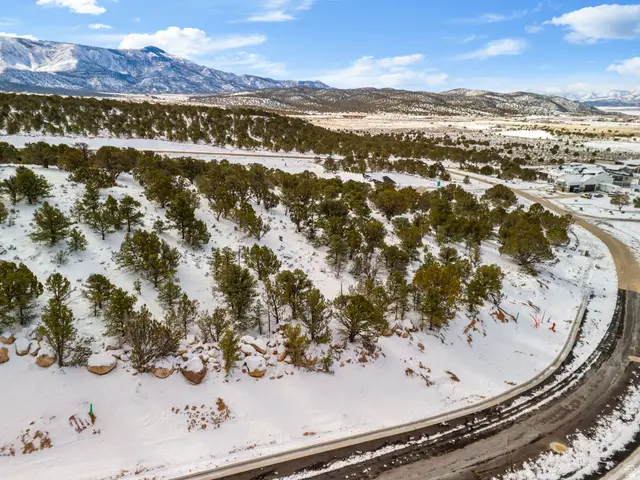 3219 W Moon Crest Dr #15, Cedar City, UT 84720 - #3
