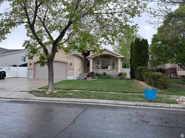 5754 S Crest Flower Way W, Kearns, UT 84118 - #1