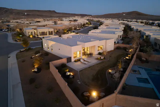1525 W Pocket Mesa Dr, Saint George, UT 84770 - #3
