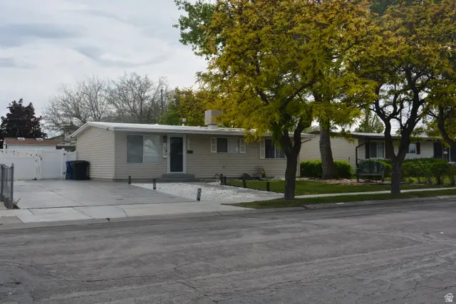 1833 W Chateau Ave W, Taylorsville, UT 84129 - #2