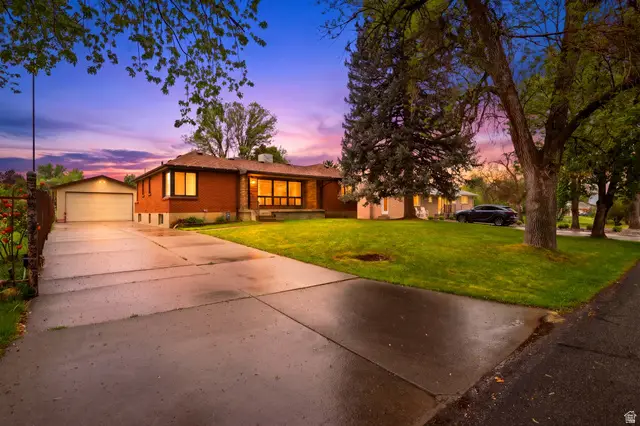 2252 E 6450 S, Cottonwood Heights, UT 84121 - #1
