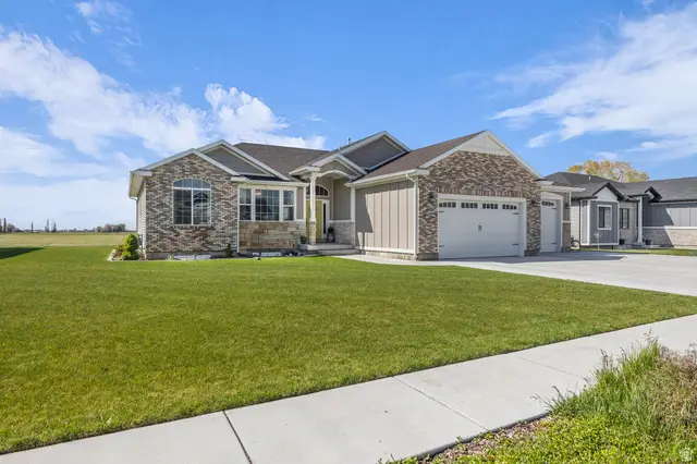 1092 E 250 S, Tremonton, UT 84337 - #2