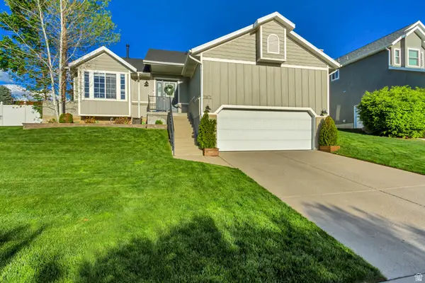11871 S Blue Heron Dr E, Draper, UT 84020