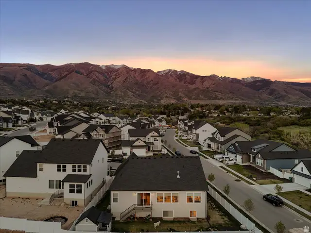 1223 E Hollyhock Way, Layton, UT 84040 - #3