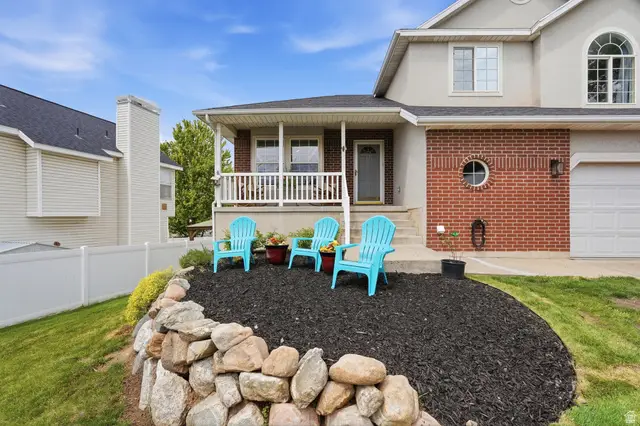 581 E Compass Cir N, North Salt Lake, UT 84054 - #1