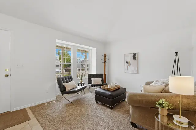 581 E Compass Cir N, North Salt Lake, UT 84054 - #3