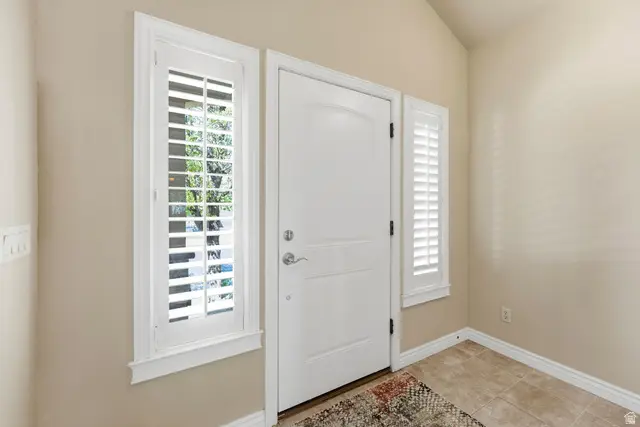 7235 S Viansa Ct, Midvale, UT 84047 - #2