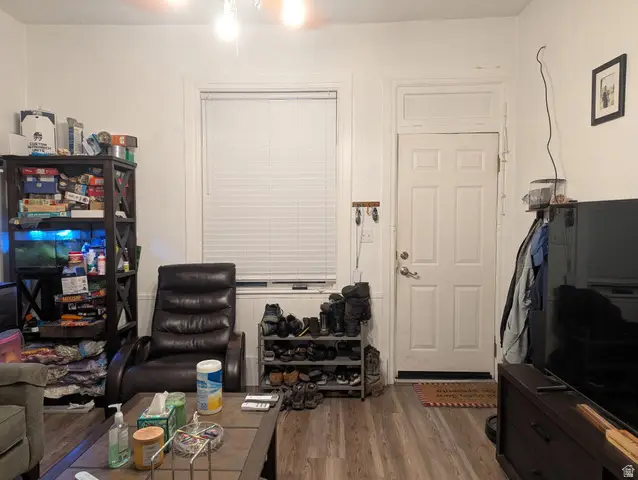 406 S Park Ave W, Logan, UT 84321 - #2