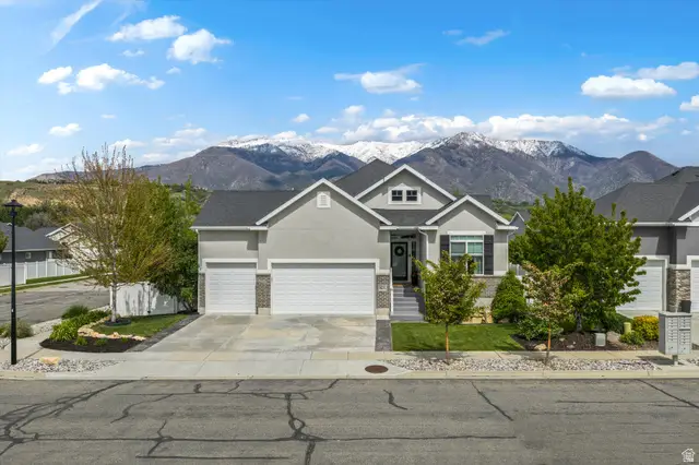 542 E Petersen Pkwy S, South Weber, UT 84405 - #2