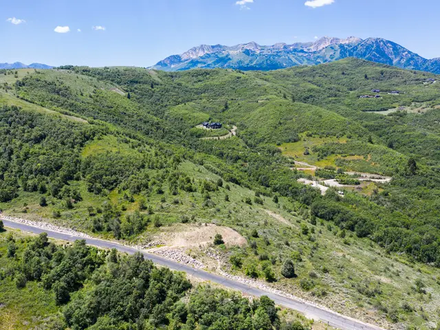 6532 E Chapparal Rd #26, Huntsville, UT 84317 - #2
