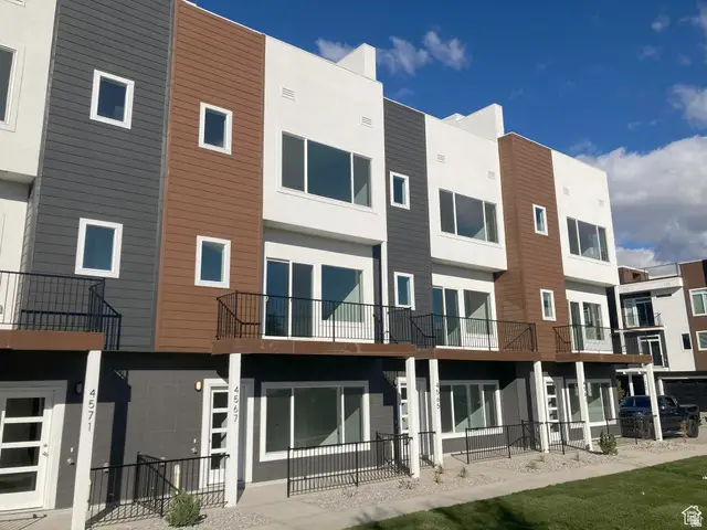 4572 Pleasant Pine Ct #37, West Valley City, UT 84120 - #2