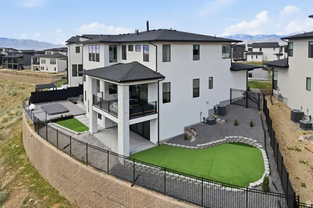 1109 W Autumn View Cir, Lehi, UT 84048 - #2