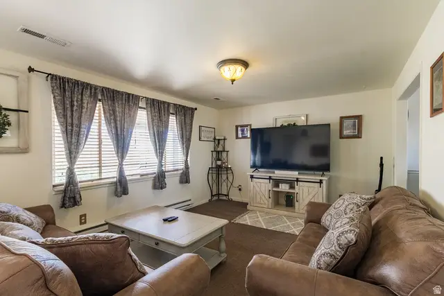 5759 N 11500 E, Lapoint, UT 84039 - #3