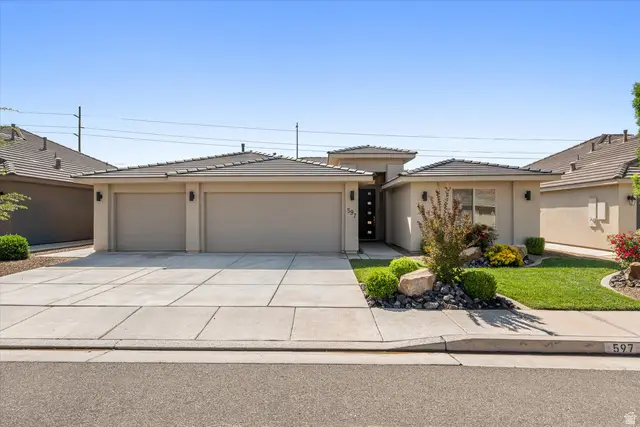 597 S Balancing Rock Dr, Washington, UT 84780 - #2
