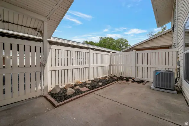 5996 S Sultan Cir, Murray, UT 84107 - #2