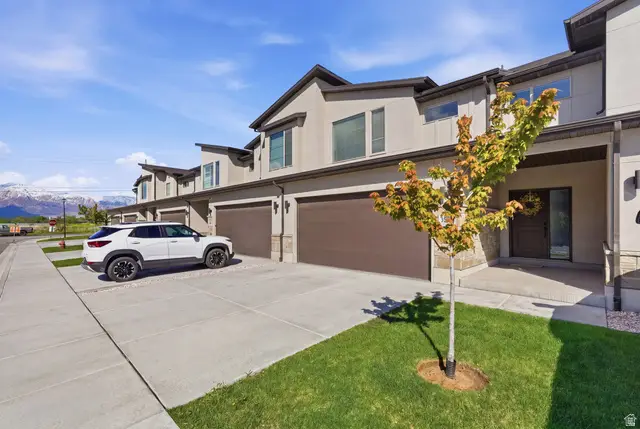 1820 S Courtney Way #2, West Haven, UT 84401 - #2