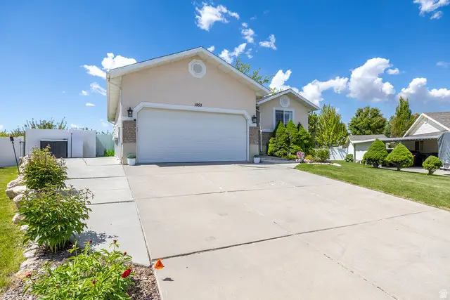 1953 W 2100 S, Syracuse, UT 84075 - #2