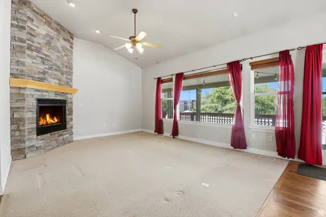 9884 S Cascade Park Dr, Sandy, UT 84070 - #3