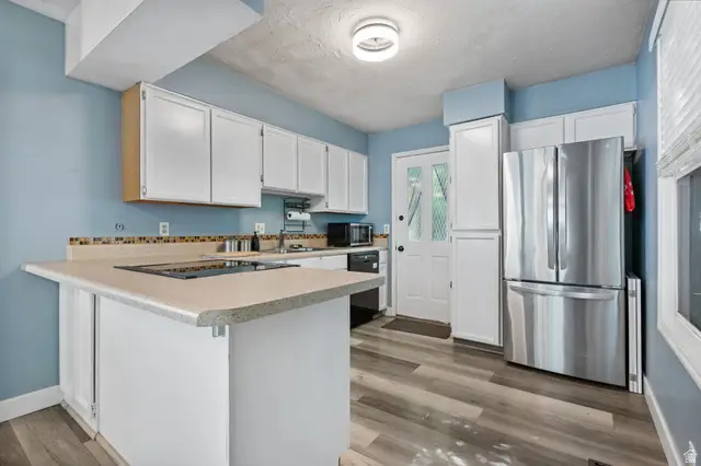 4403 S Roxborough St, West Valley City, UT 84119 - #3
