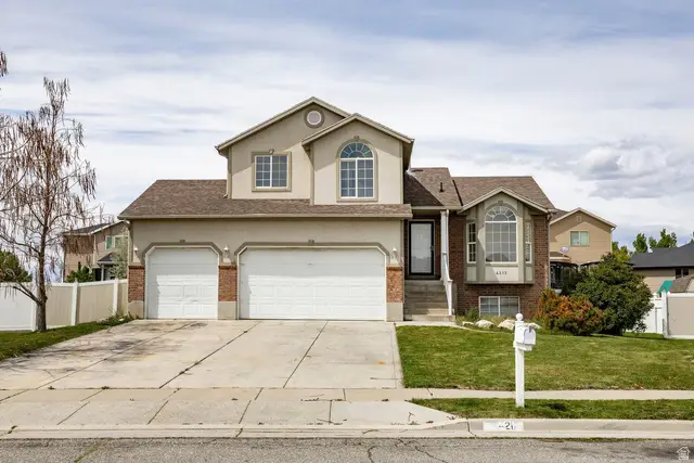 4212 W 5850 S, Roy, UT 84067 - #1