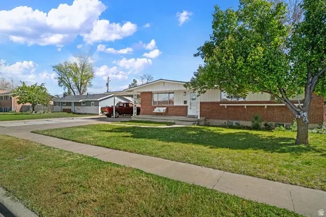 2267 W 4350 S, Roy, UT 84067 - #3