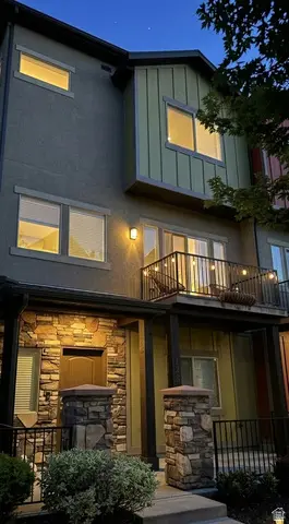 128 W Parramatta Ln, Salt Lake City, UT 84115 - #2