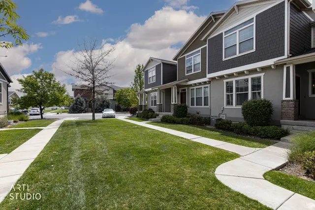 1281 S Mountain Crest Drive Dr, Woods Cross, UT 84087 - #2