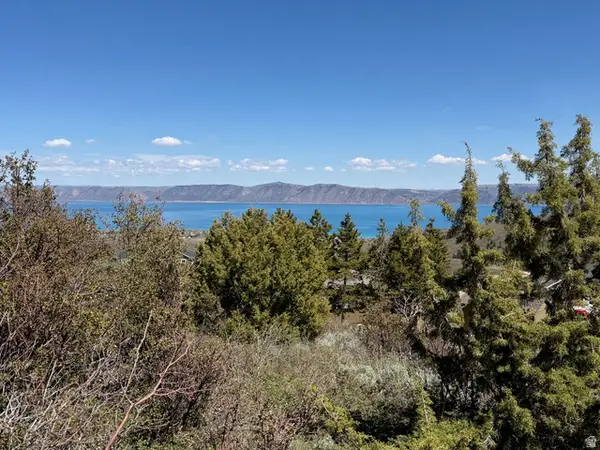 918 Lakeview Dr #88, Garden City, UT 84028