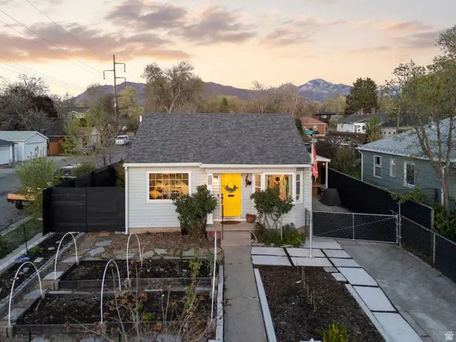 1811 S Lincoln St E, Salt Lake City, UT 84105 - #1