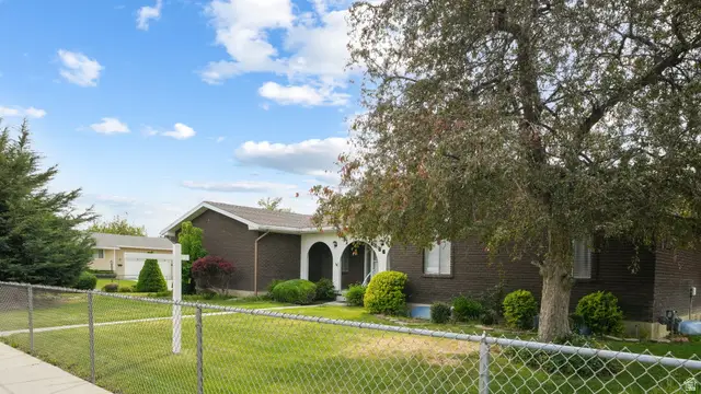 9556 S David St E, Sandy, UT 84070 - #3