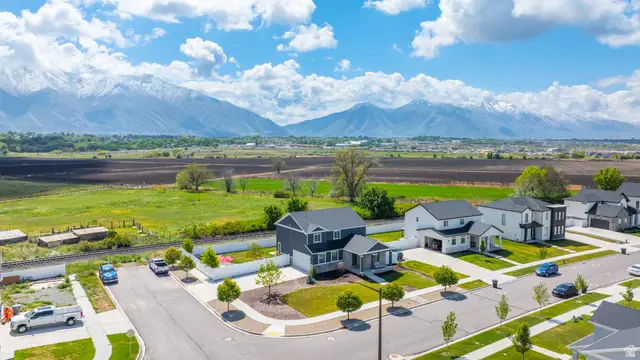 805 S Spring Canyon Way, Springville, UT 84663 - #2