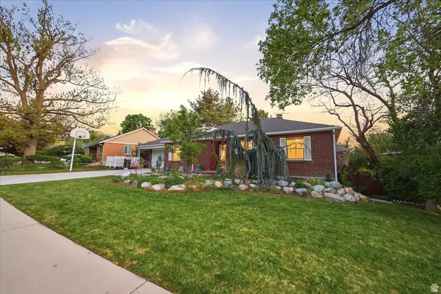 2484 E Skyline Dr, Salt Lake City, UT 84108 - #3