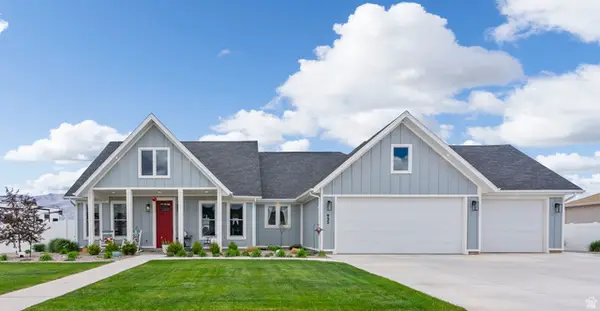 925 W Torrey Pines Dr, Richfield, UT 84701