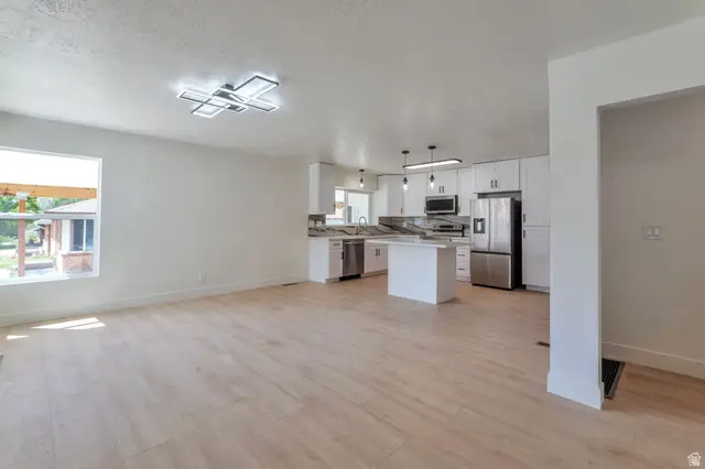 1144 Southwell St, Ogden, UT 84404 - #3