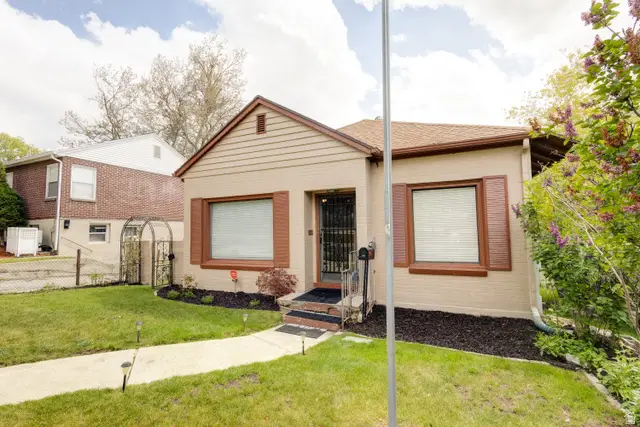 1072 E 4th Ave N, Salt Lake City, UT 84103 - #2