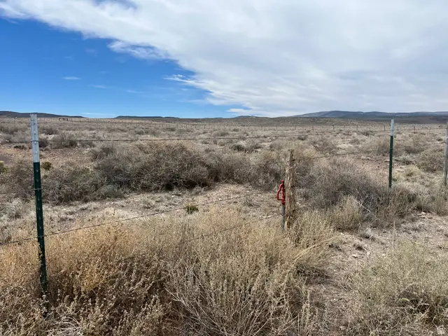 361 N 300 W, Loa, UT 84747 - #1