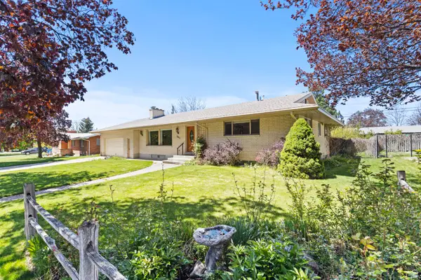 263 Stewart Dr, River Heights, UT 84321 - #1
