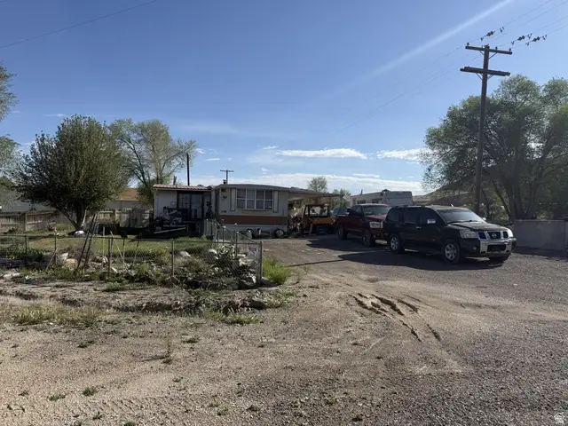 347 S State St, Sigurd, UT 84657 - #1