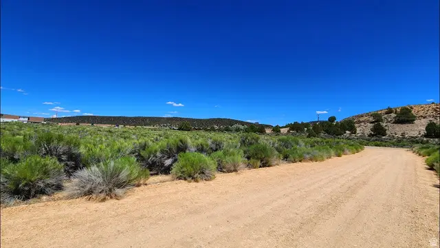 4206 Entrance Dr, Panguitch, UT 84759 - #3
