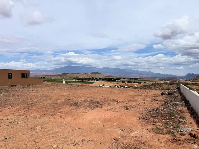850 W Rock View Dr #26, Hurricane, UT 84737 - #1