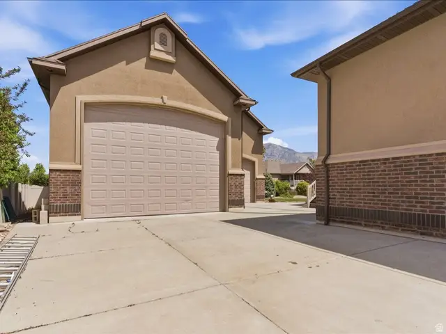 2614 W 2450 N, Farr West, UT 84404 - #3
