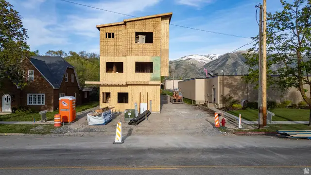 452 N 100 W #102, Logan, UT 84321 - #3