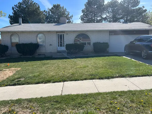 5363 S Ridgecrest Dr W, Taylorsville, UT 84129