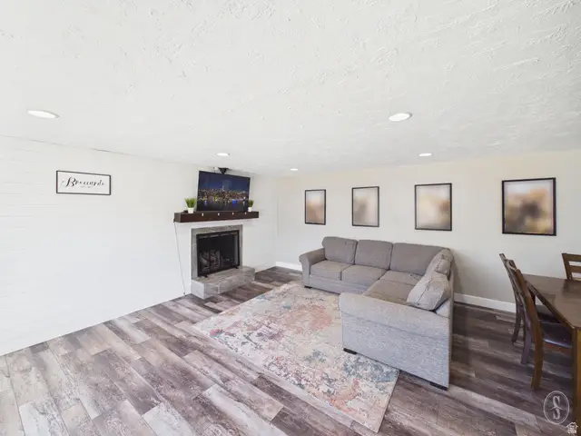 215 W 700 N, Clearfield, UT 84015 - #3