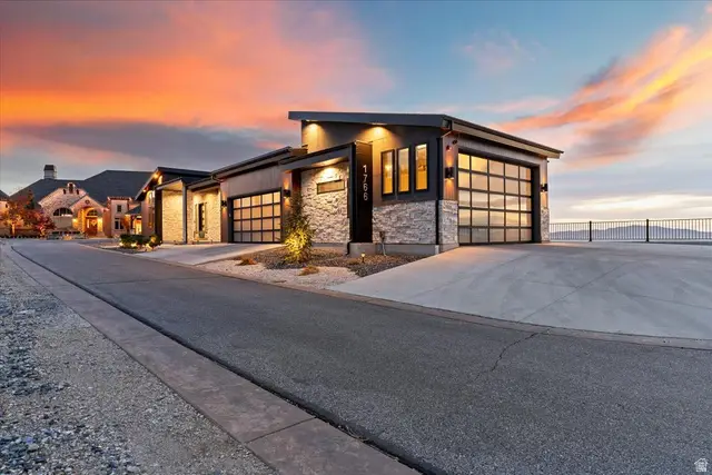 1766 View Ct, Fruit Heights, UT 84037 - #3