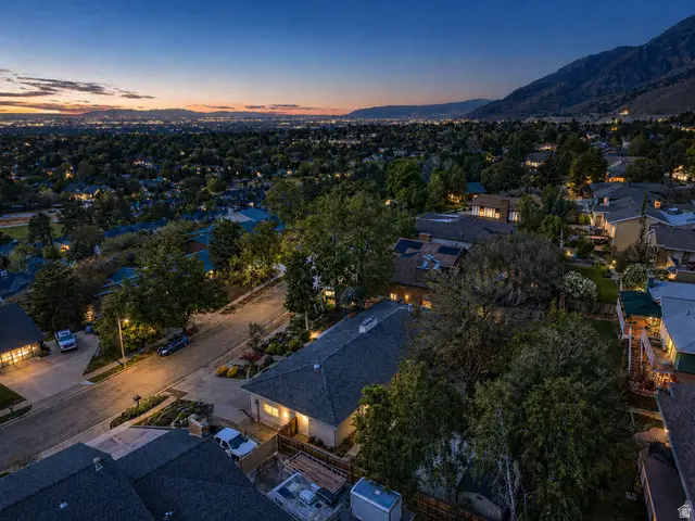 8295 S Supernal Way E, Cottonwood Heights, UT 84121 - #2
