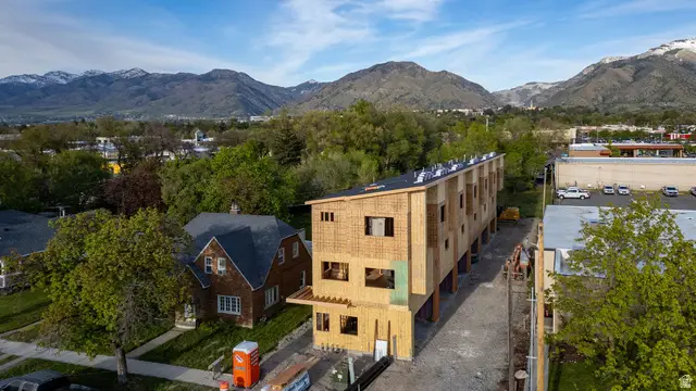 452 N 100 W #101, Logan, UT 84321 - #3