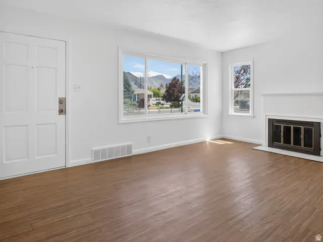 945 N 200 E, Orem, UT 84057 - #3