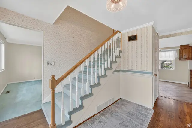 3664 S Laurelcrest Dr, Salt Lake City, UT 84109 - #3